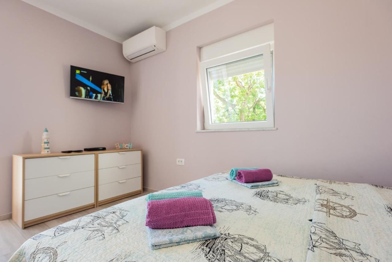 Apartments Omorfia Kraljevica Exterior photo